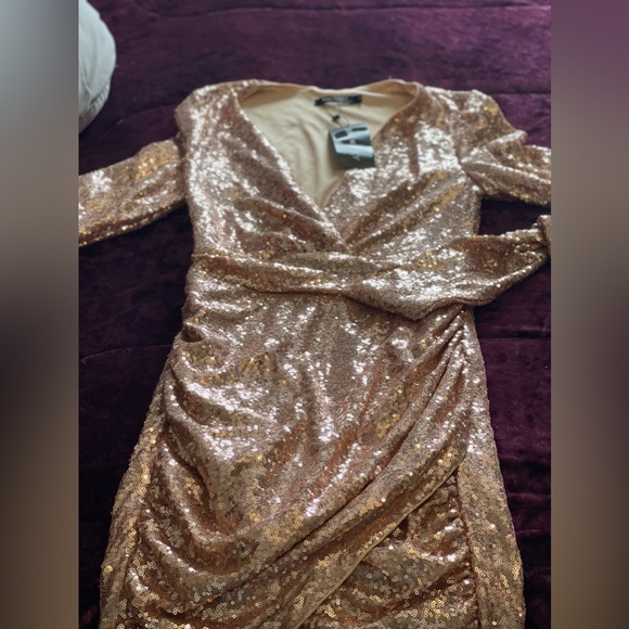 Night dress gold sequins - Picture 3 of 3